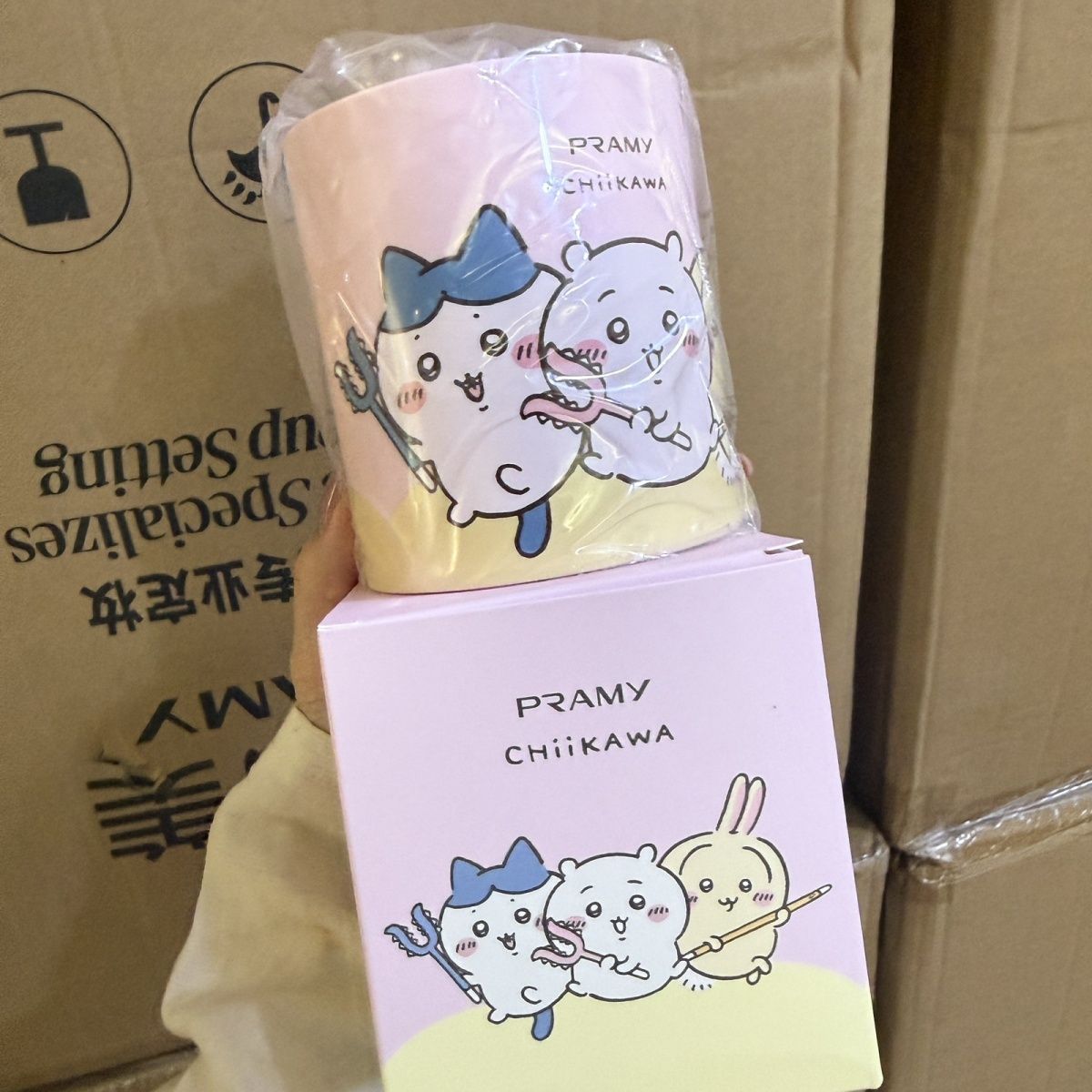 Chiikawa Co Branded Makeup Bru - огляд і ціна Makeup Organizer